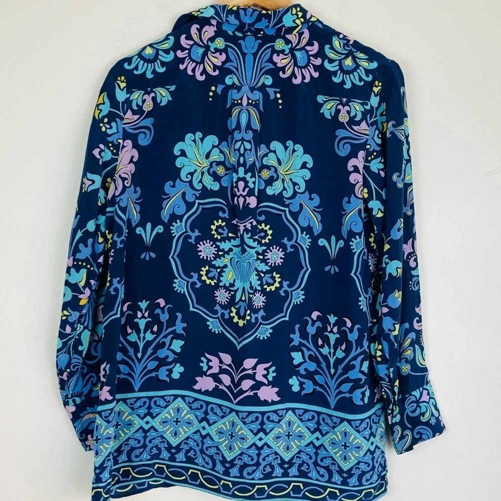 Averardo Bessi 60s print silk button front blue shirt. Size 8. - Picture 8 of 9